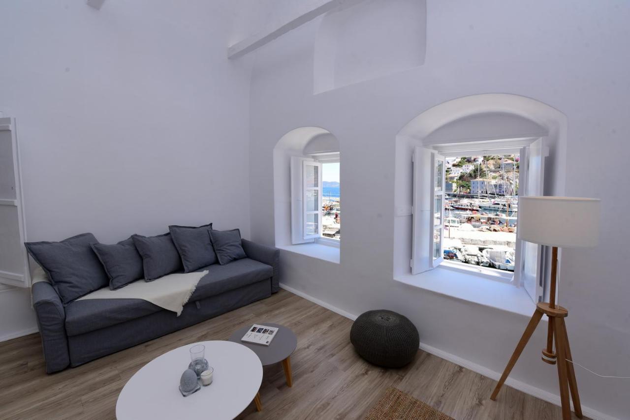 Hydra Hospitality Port Apartment Exteriör bild